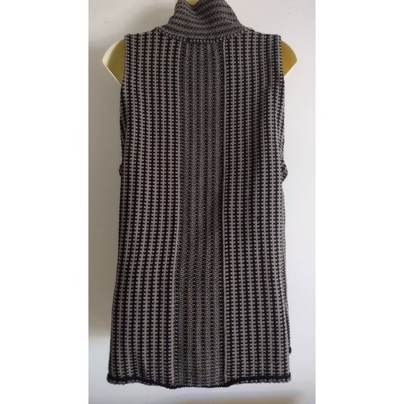 Habitat Long Bulky Knit Vest with High Button Collar, Blk/Taupe, Sz M - Picture 3 of 7